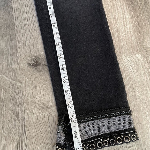 ZARA Basic Denim Jeans Size 36 - Picture 7 of 7